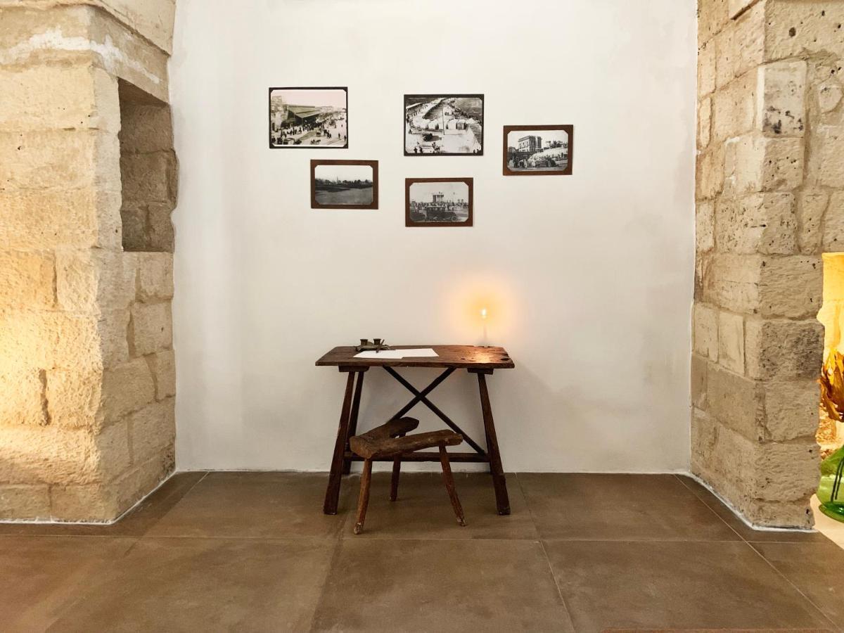 Upstairs - Lazy Terrace Vila Lecce Exterior foto