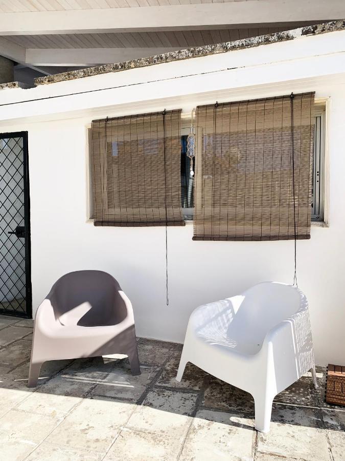 Upstairs - Lazy Terrace Vila Lecce Exterior foto