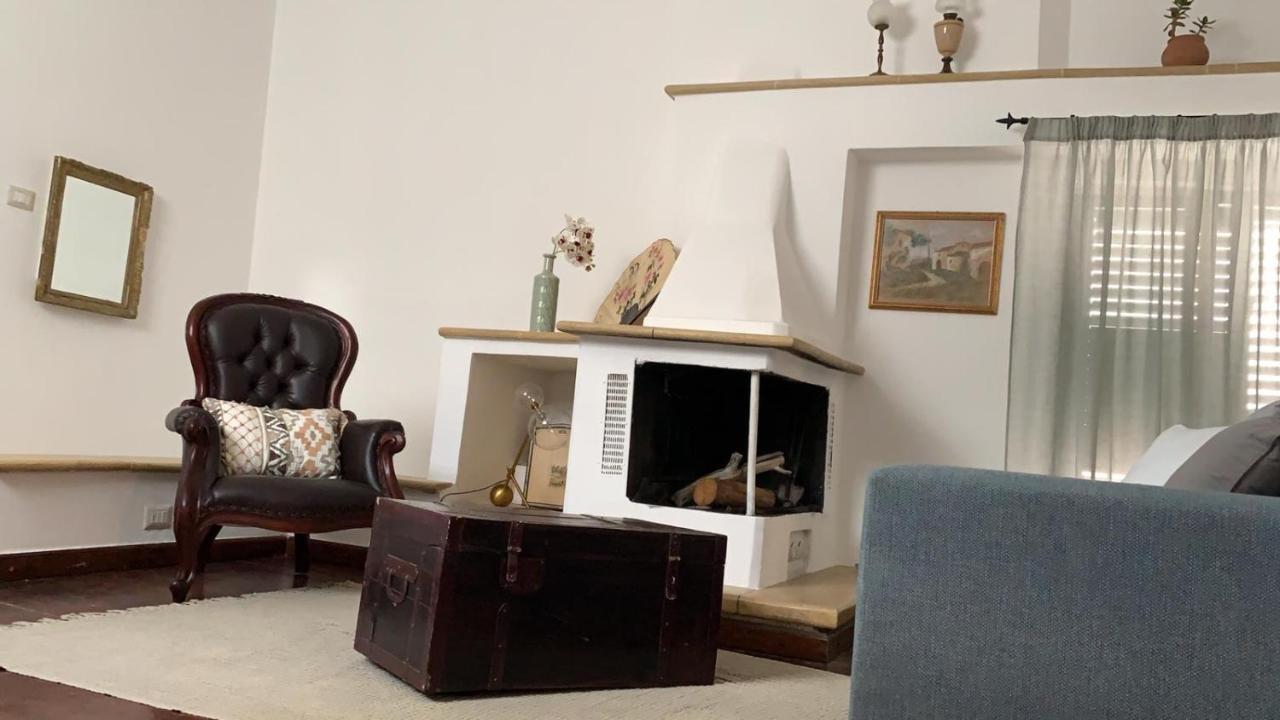Upstairs - Lazy Terrace Vila Lecce Exterior foto